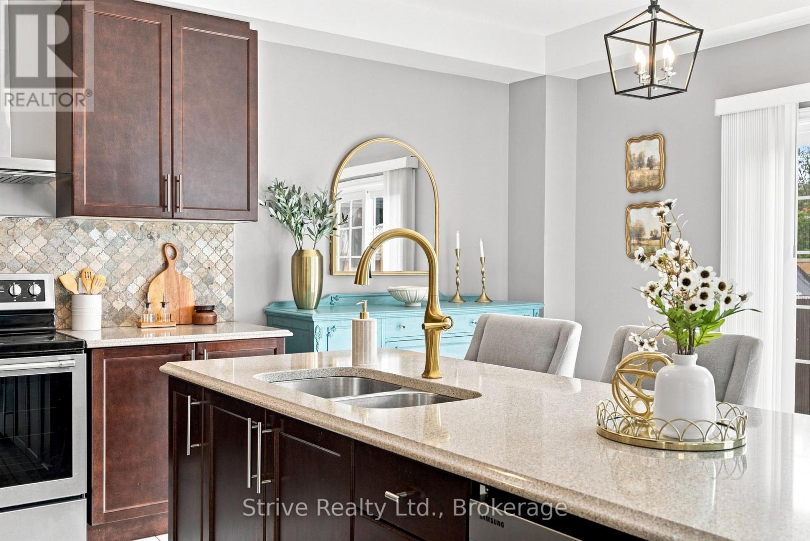 14 VETZAL COURT - Image 12
