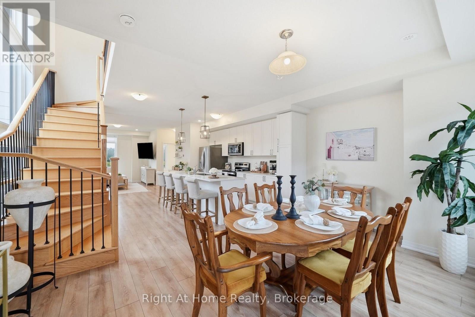52 EMMAS WAY - Image 12