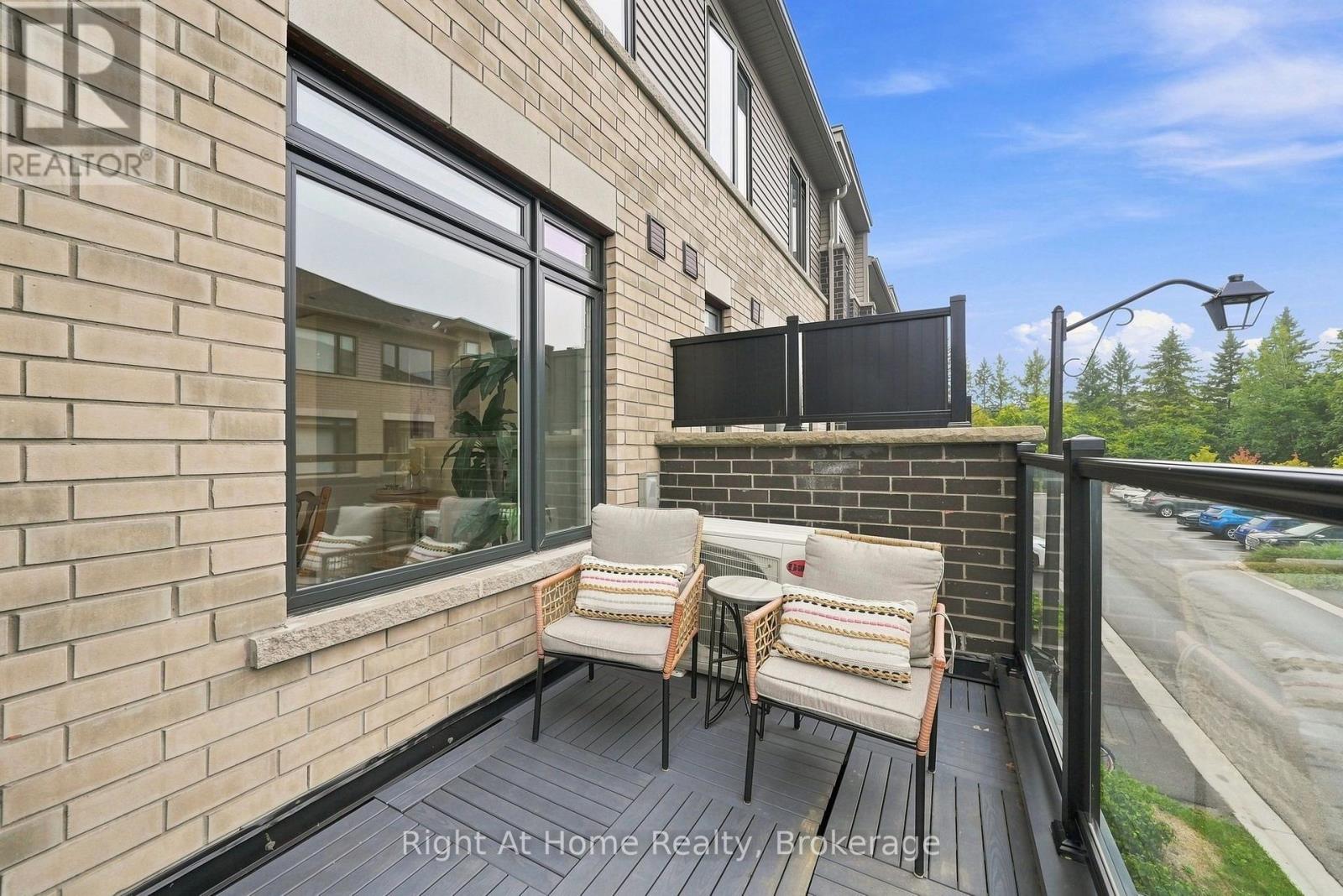 52 EMMAS WAY - Image 14
