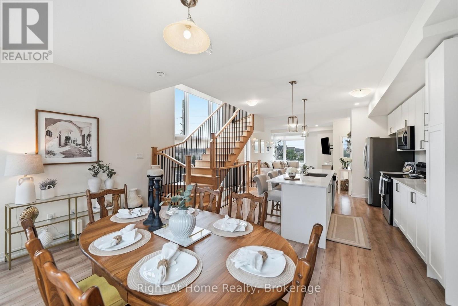 52 EMMAS WAY - Image 16