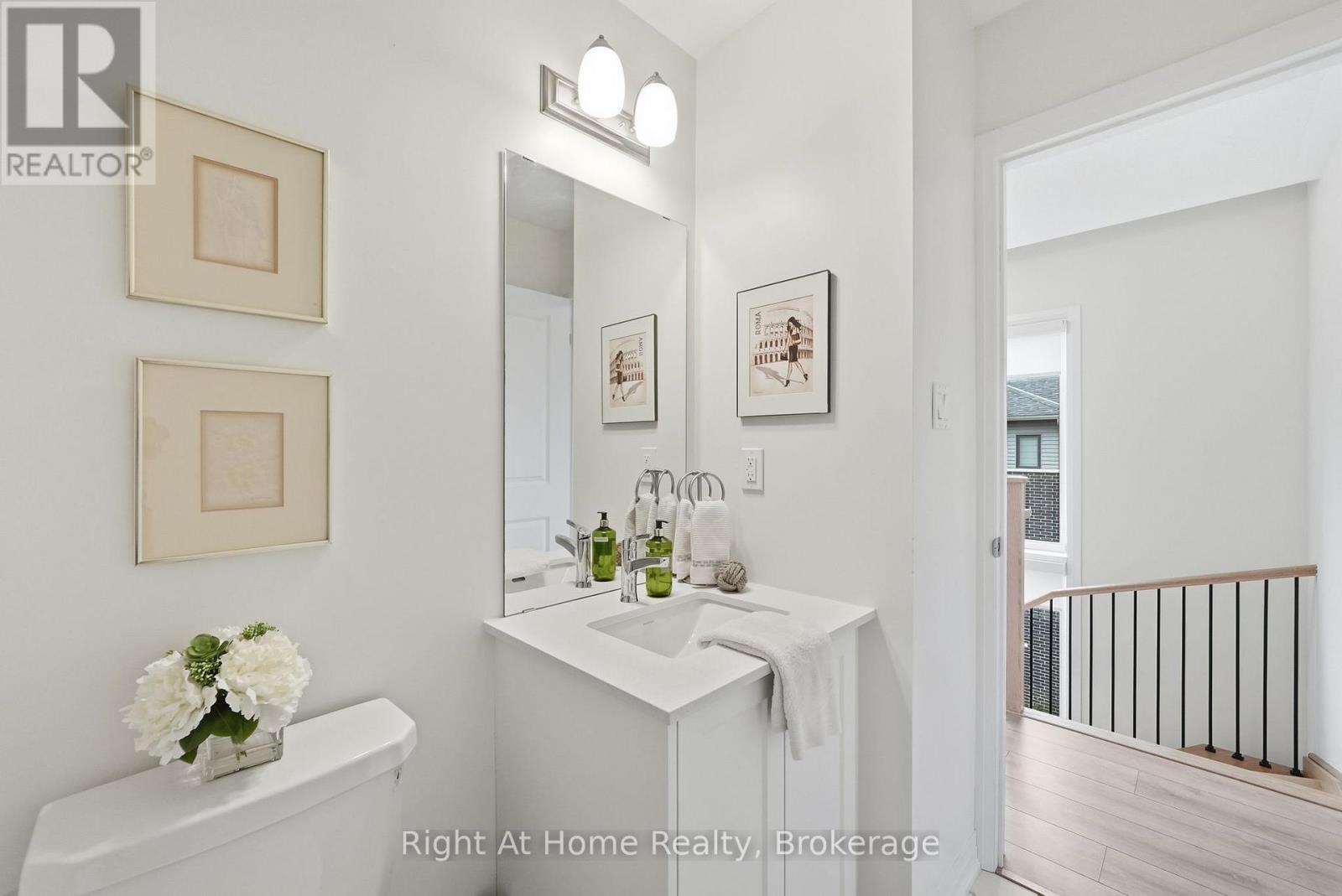 52 EMMAS WAY - Image 34