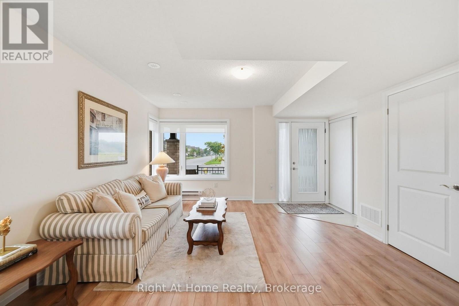 52 EMMAS WAY - Image 5