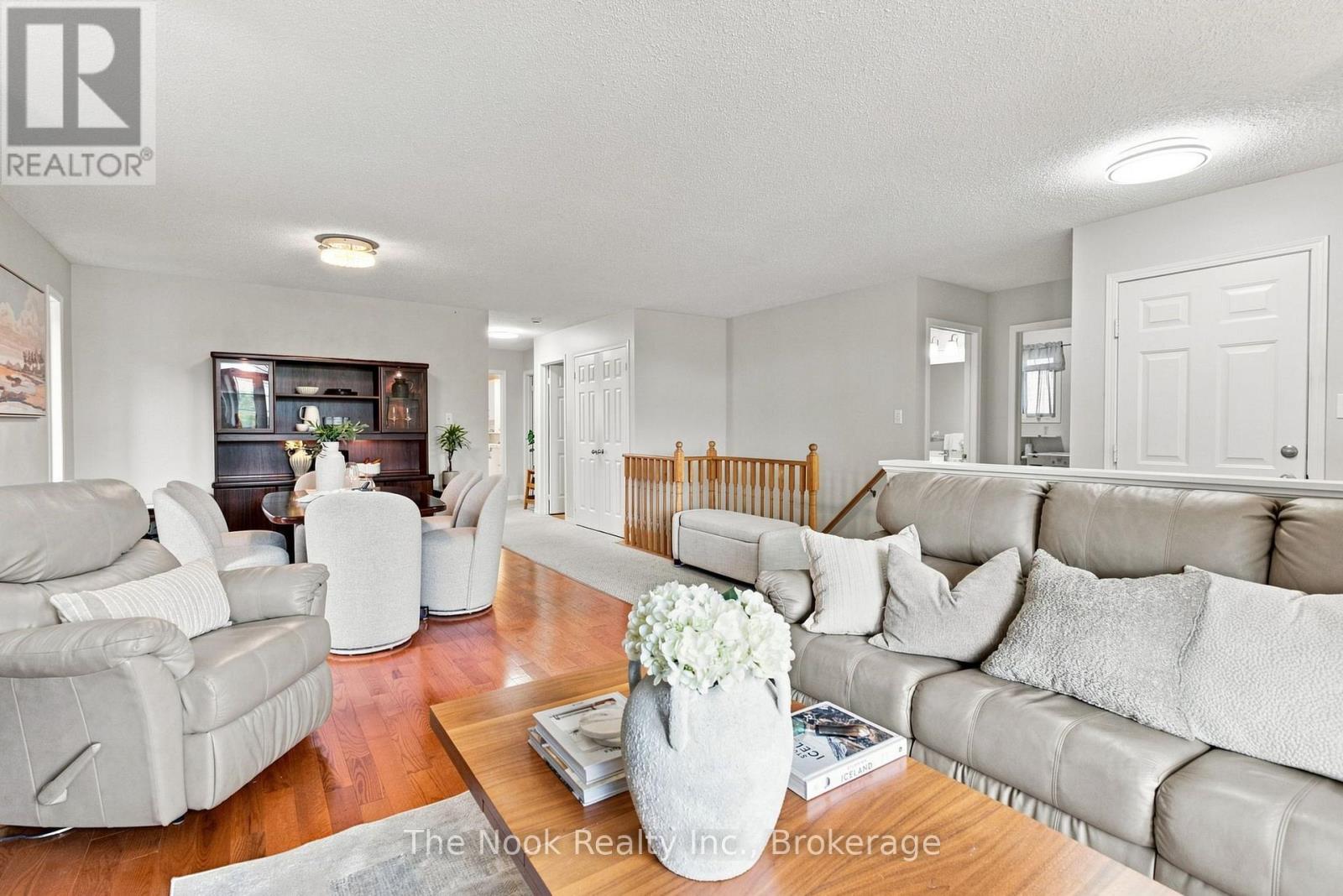 638 LONGWORTH AVENUE - 21