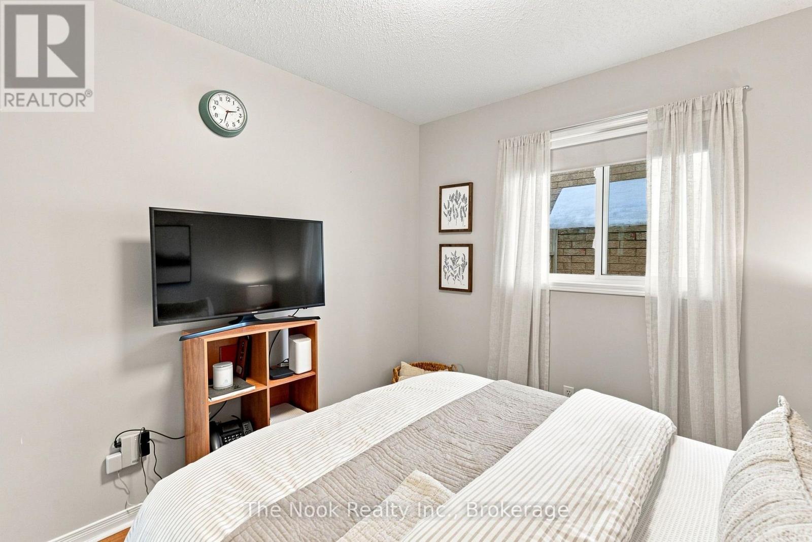 638 LONGWORTH AVENUE - 31