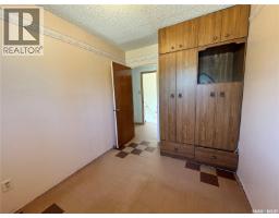 Bedroom - 102 6th Avenue W, Eatonia, SK S0L0Y0 Photo 11