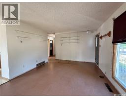 Laundry room - 102 6th Avenue W, Eatonia, SK S0L0Y0 Photo 8