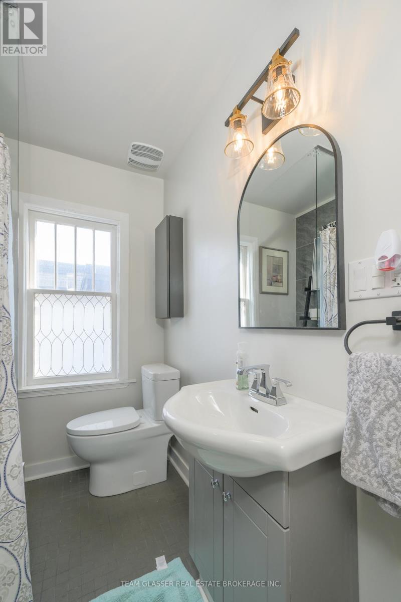 63 EUCLID AVENUE - Image 22