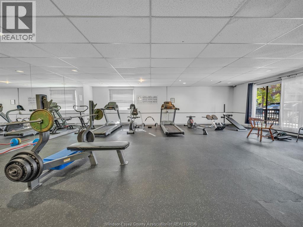 #206 3936 WYANDOTTE STREET East - 14