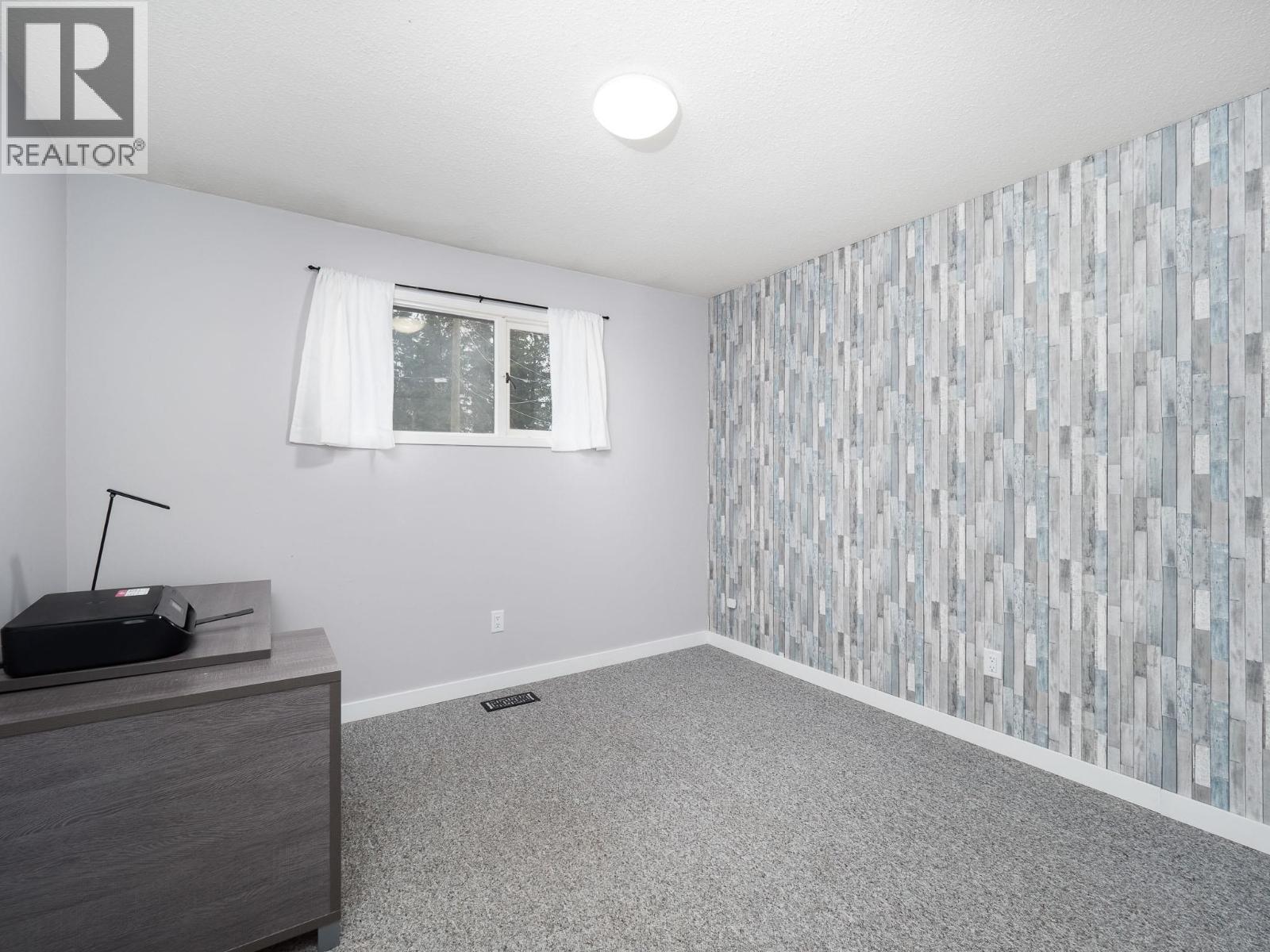 2177 SUSSEX LANE - 13
