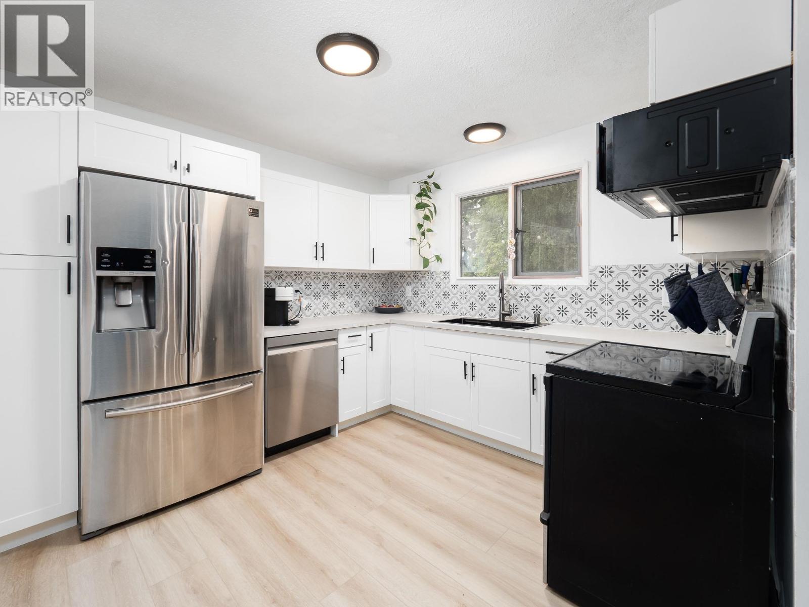 2177 SUSSEX LANE - 2