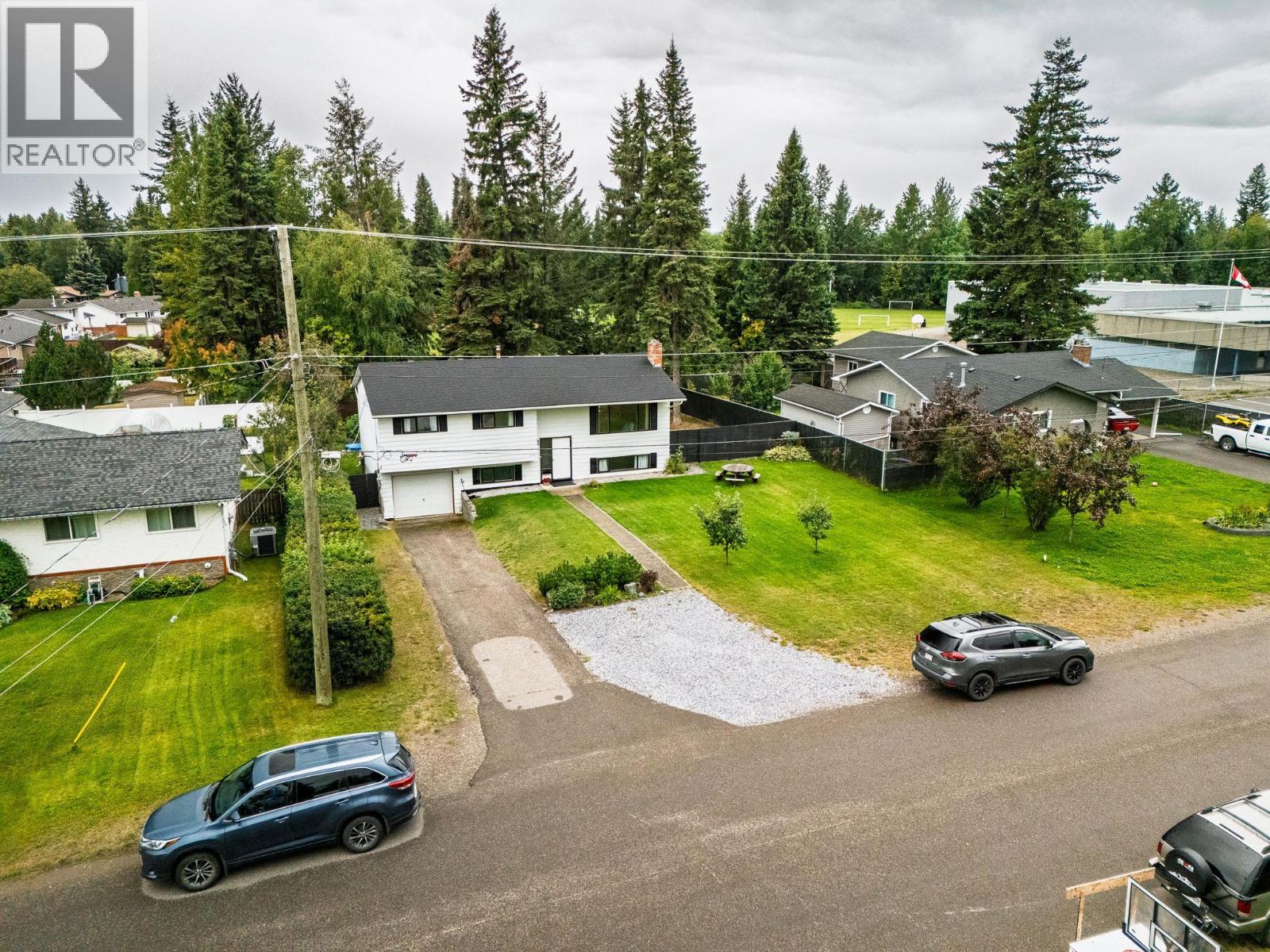 2177 SUSSEX LANE - 27