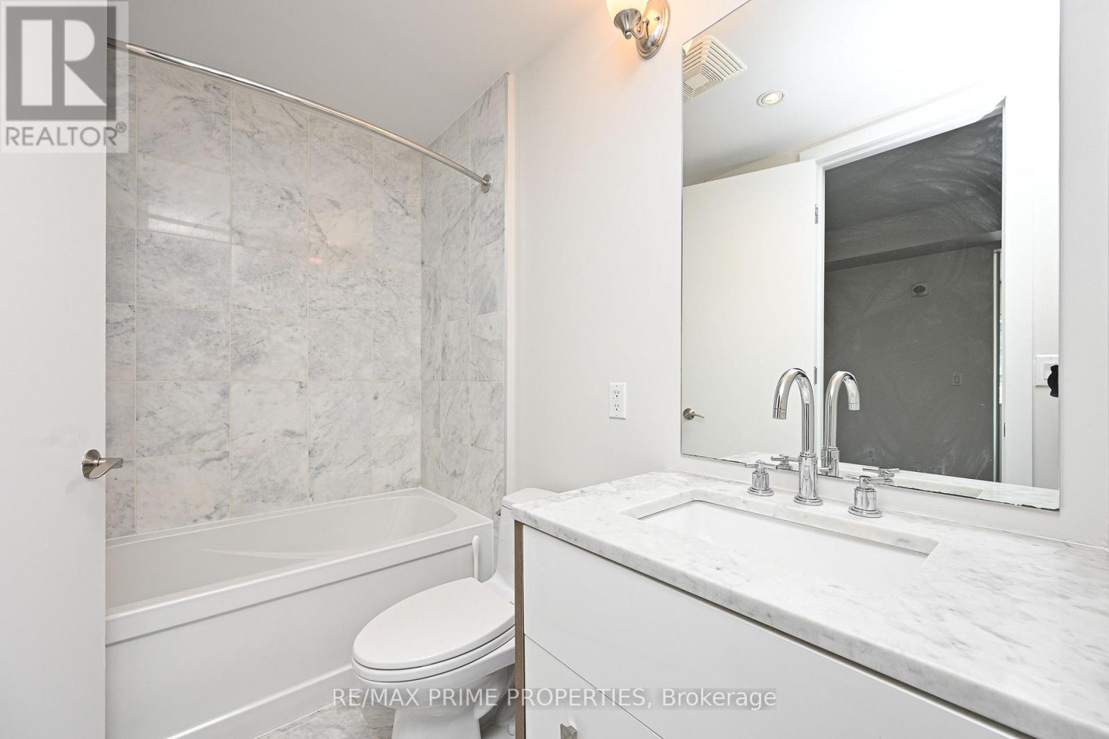 #506 300 LISGAR STREET - Image 20