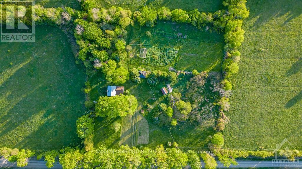 2720 WYLIE Road, North Glengarry, Ontario, K0B1H0, North Glengarry, Ontario — photo 2 of 5