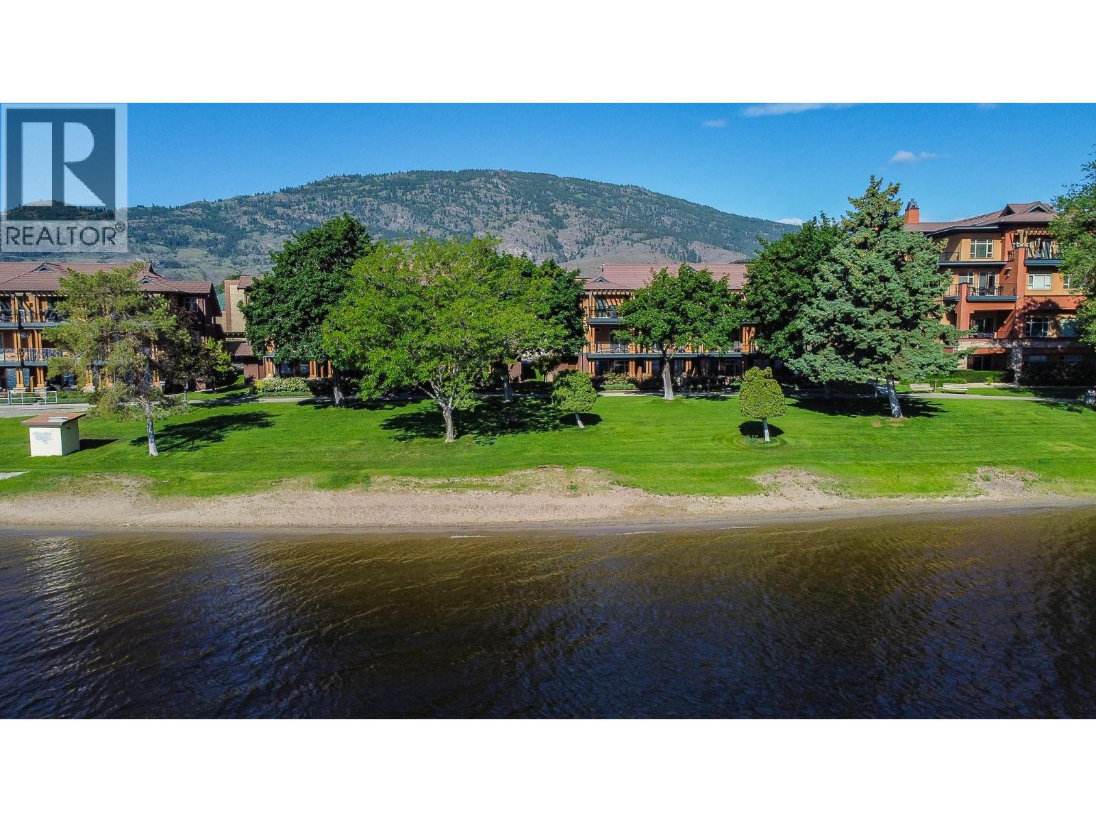 304-15 PARK Place - 52