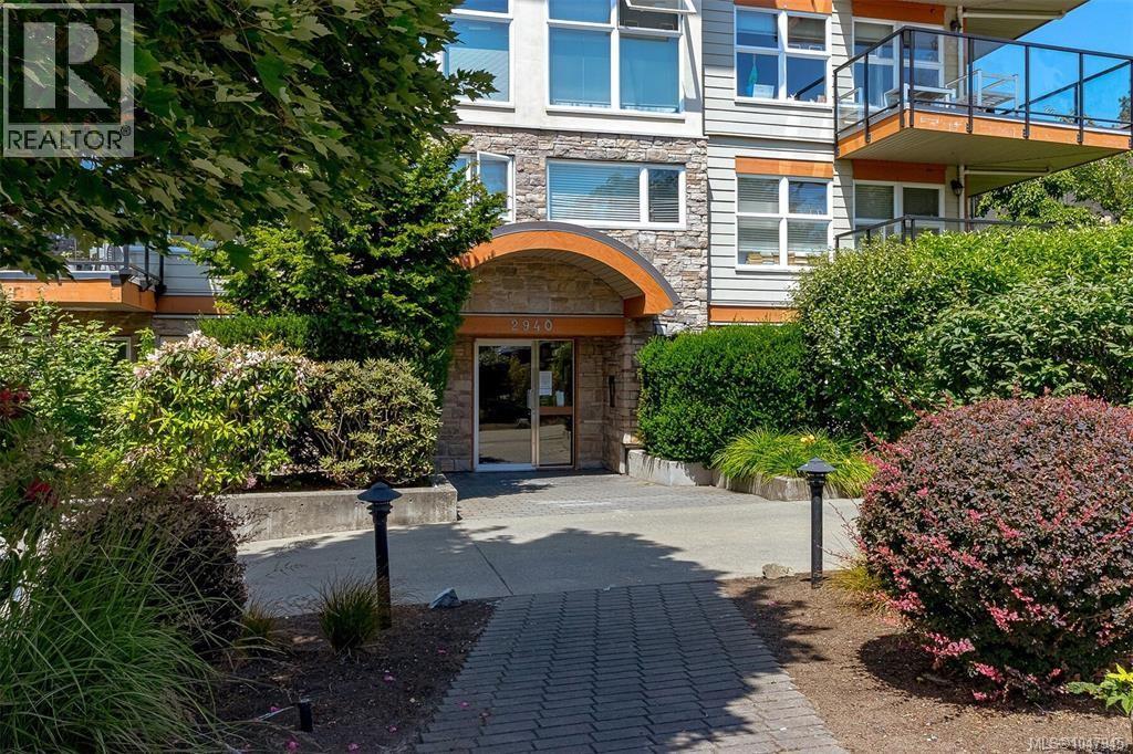 #404 2940 Harriet Rd - Image 4