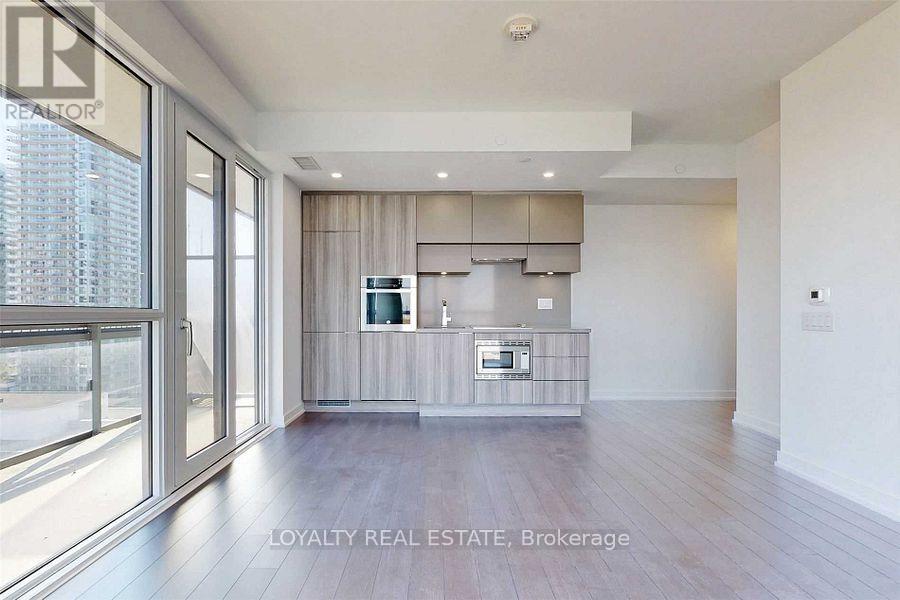 #1409 39 ROEHAMPTON AVENUE - 13