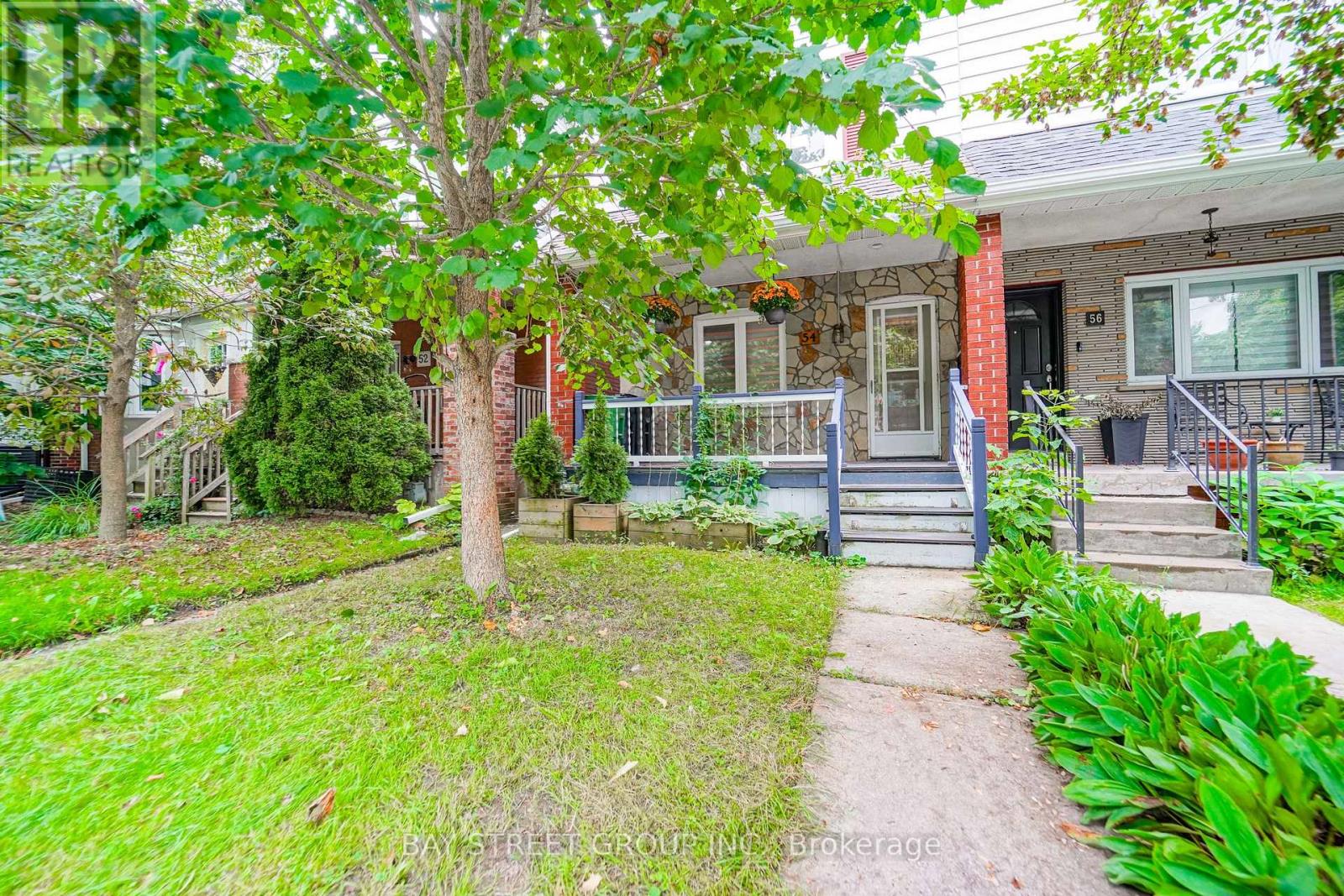 Photo of 54 Thyra Avenue