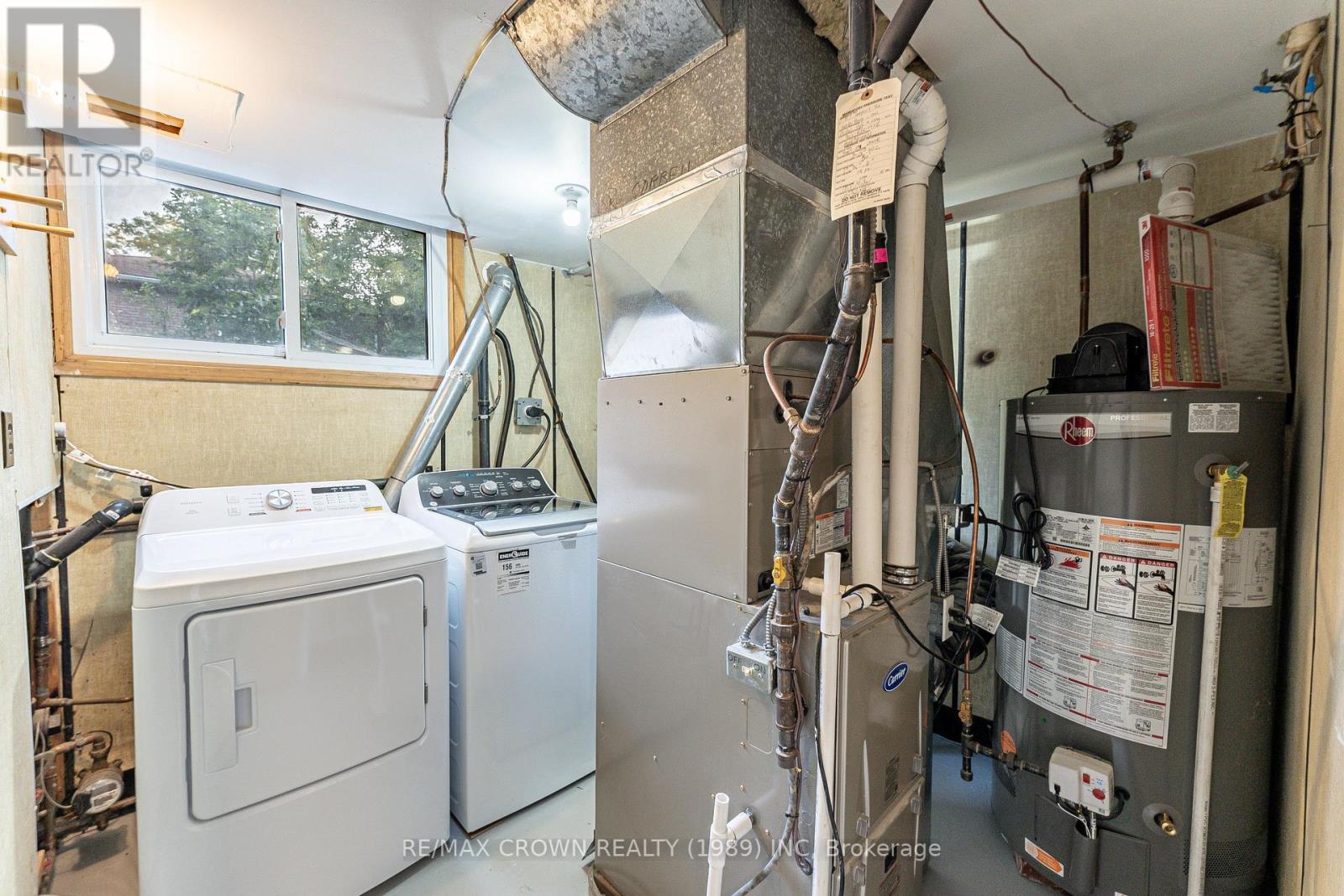 717 AIRPORT ROAD - Image 31