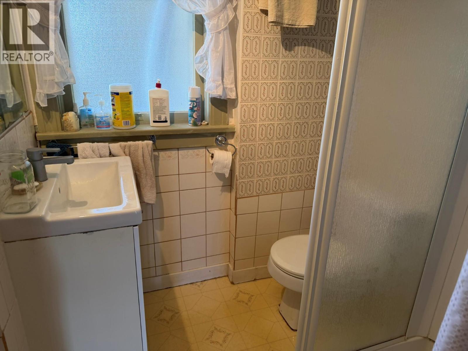 3201 19 Street - 27