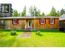 Kitchen - 245 Alexander Road Road, Procter, BC V1L0B5 Photo 10