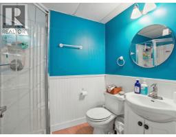 1481 Shaughnessy Place, Gibsons, BC V0N1V5 Photo 34