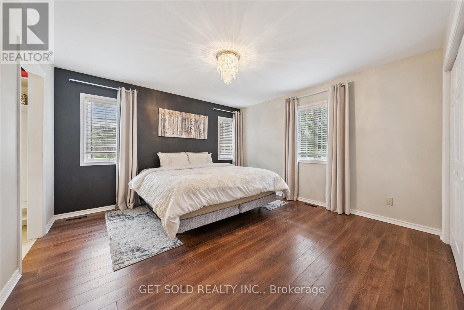 77 SIMCOE ROAD - Image 15