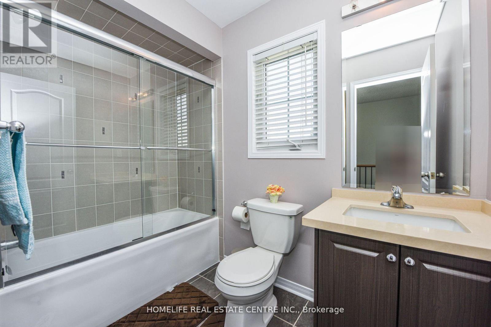 234 INSPIRE BOULEVARD - Image 29