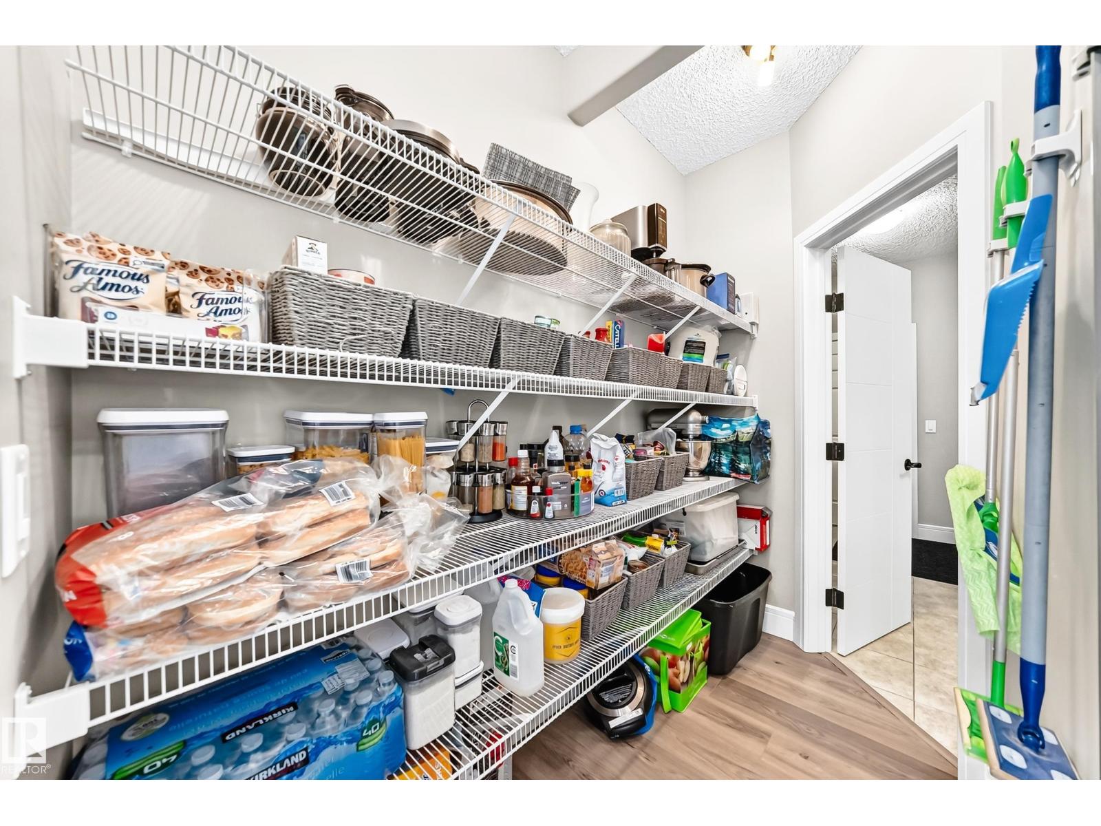 1239 24 AV NW - 12