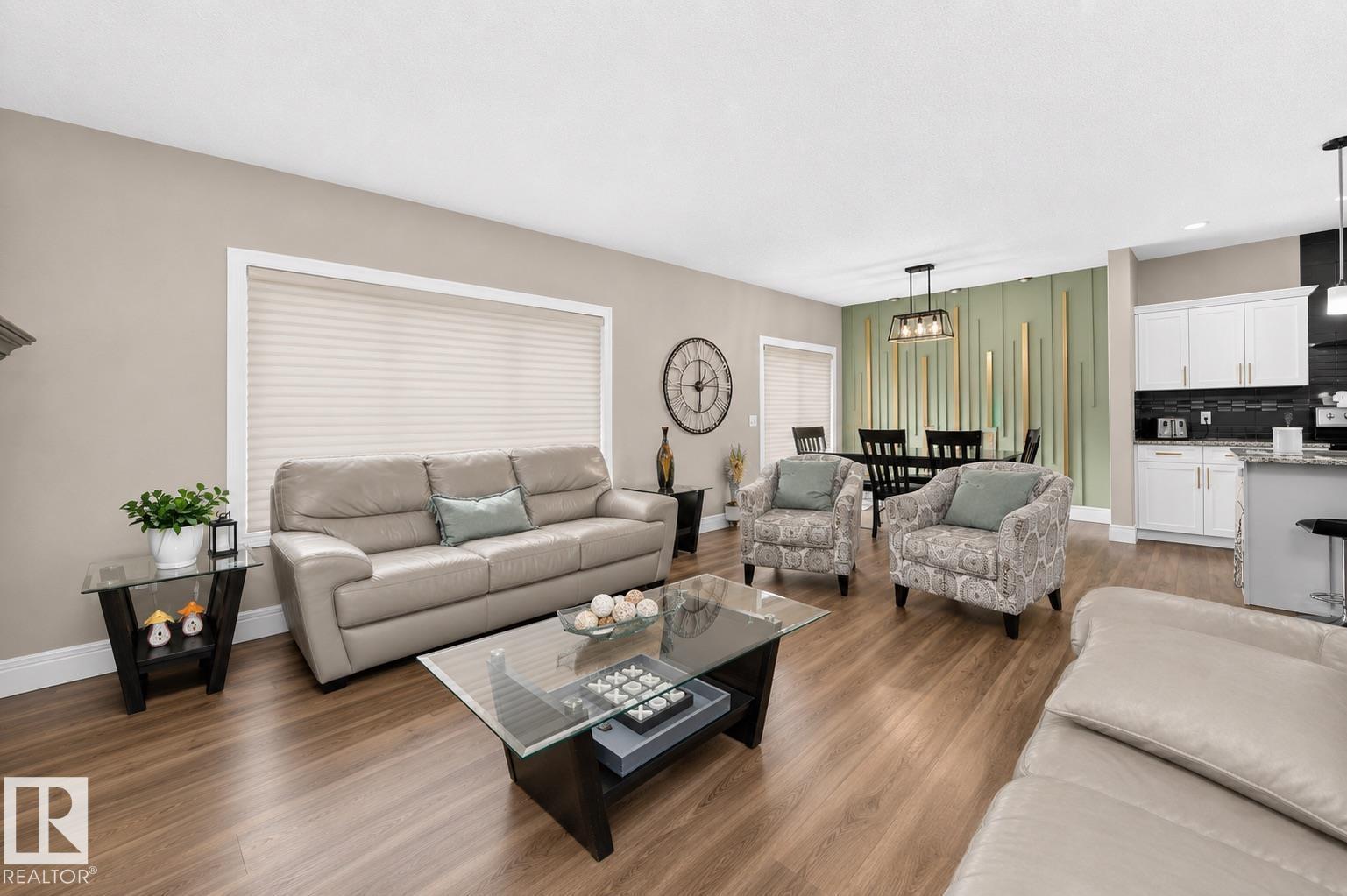 1239 24 AV NW - 16