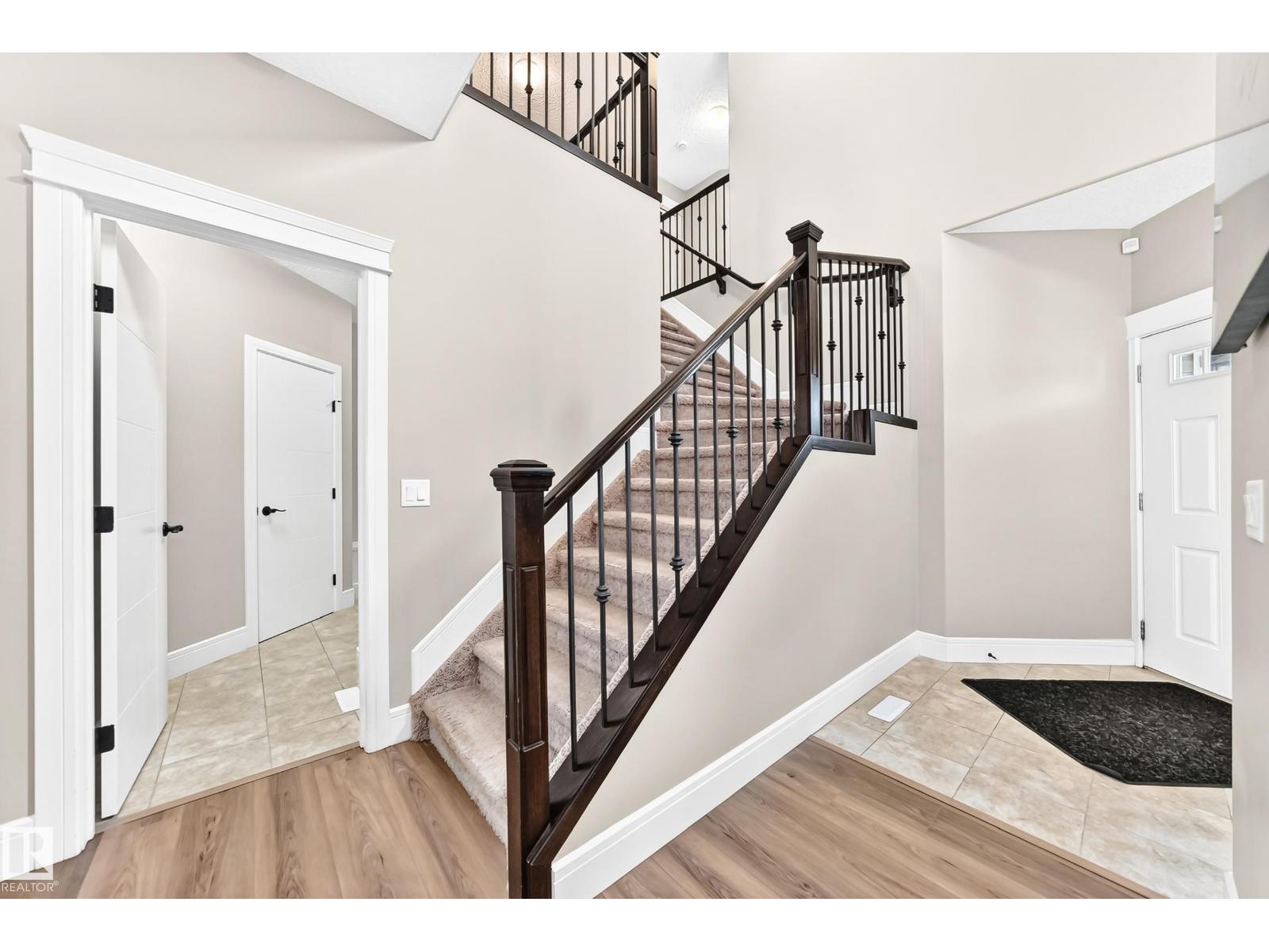1239 24 AV NW - 20
