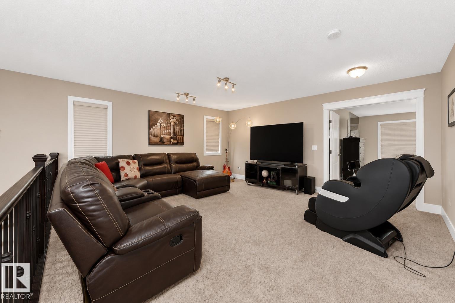 1239 24 AV NW - 24