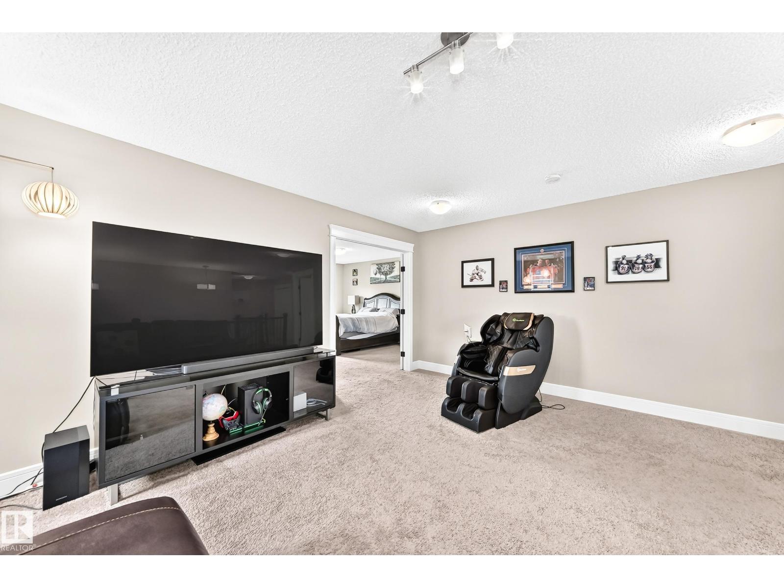 1239 24 AV NW - 25