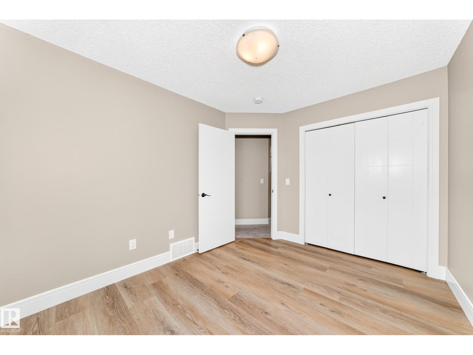 1239 24 AV NW - Image 36