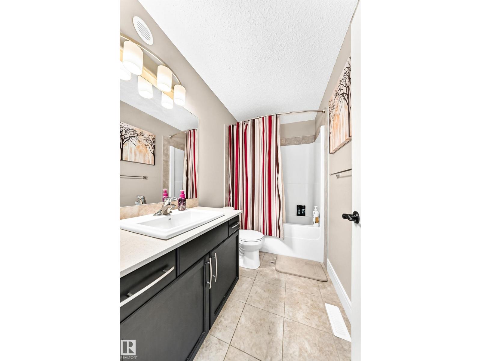 1239 24 AV NW - 39