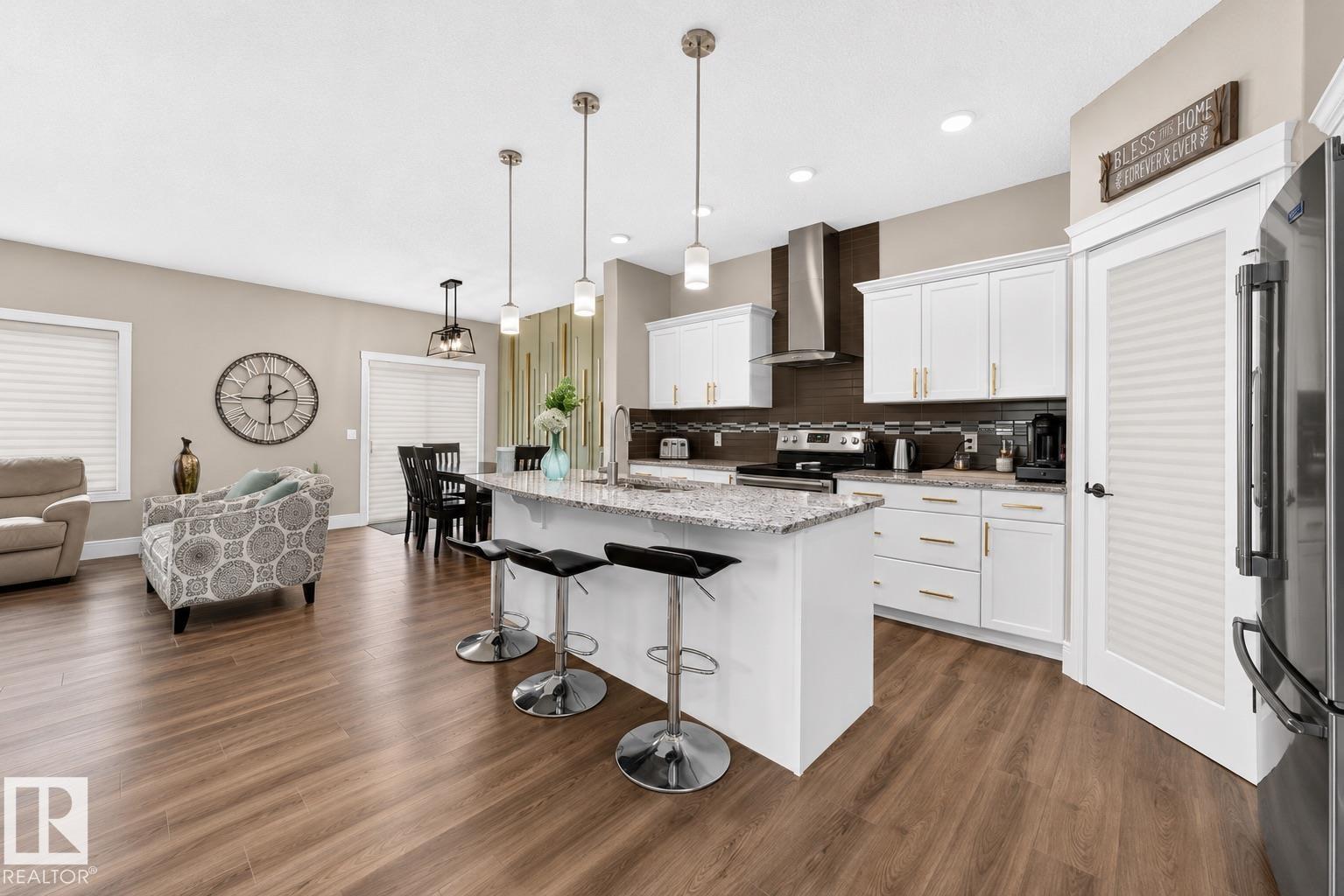 1239 24 AV NW - 6