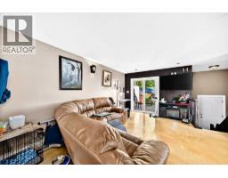 Bedroom - 7616 23 Street Se, Calgary, AB T2C0Y1 Photo 7