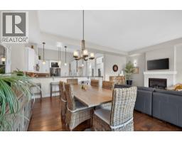 2pc Bathroom - 1394 Glenview Avenue, Kelowna, BC V1Y9R8 Photo 14