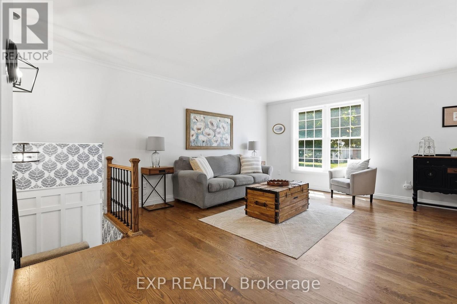 72 CRESTLYNN CRESCENT - 6
