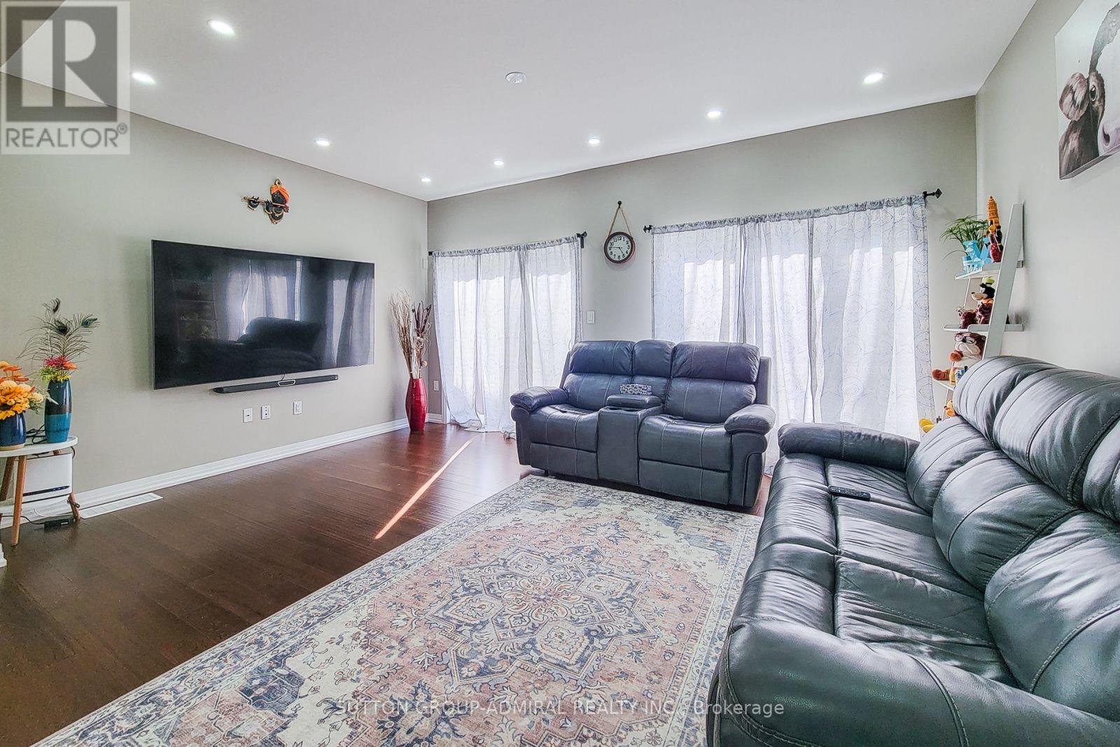 4002 CROWN STREET - 10