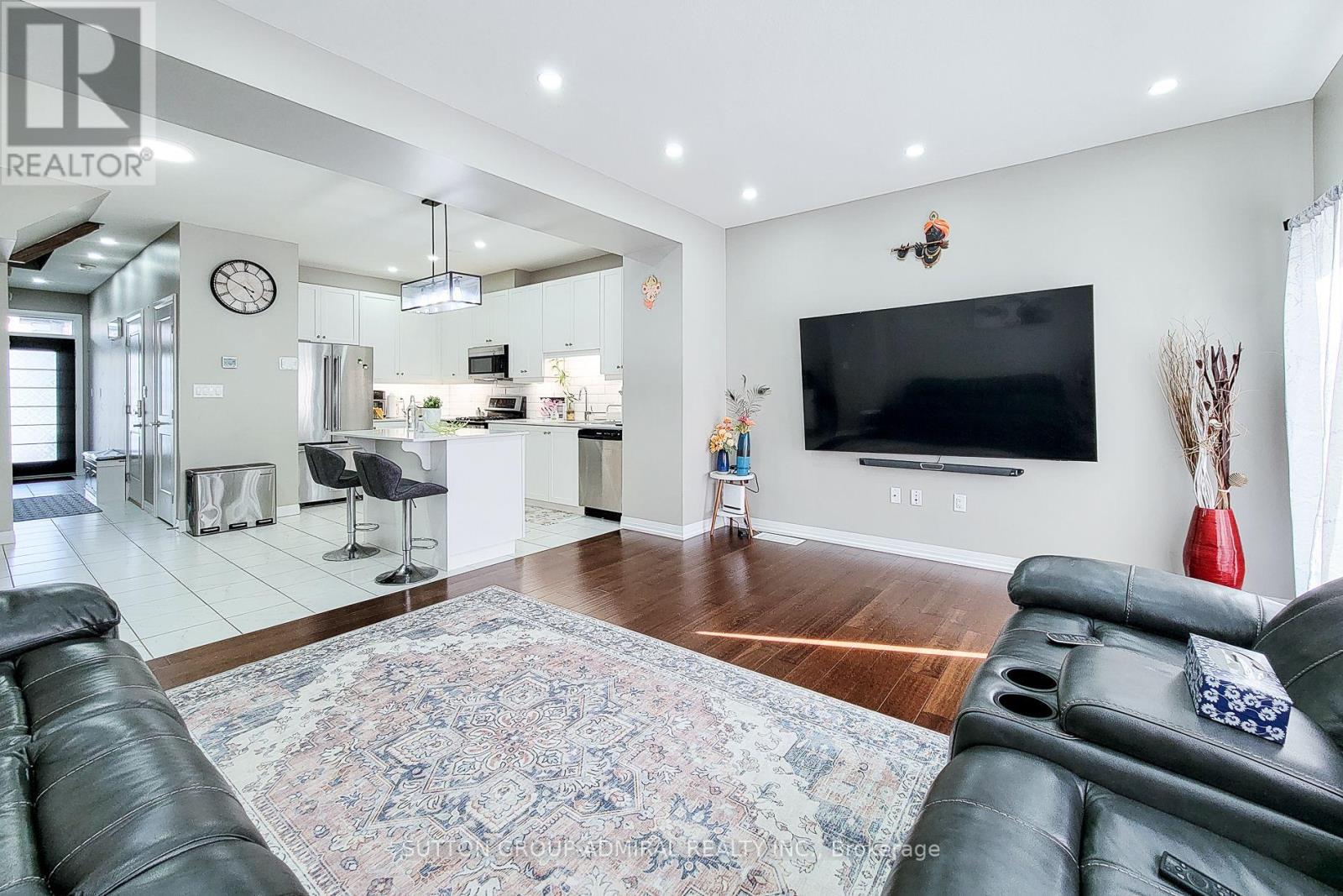 4002 CROWN STREET - 12