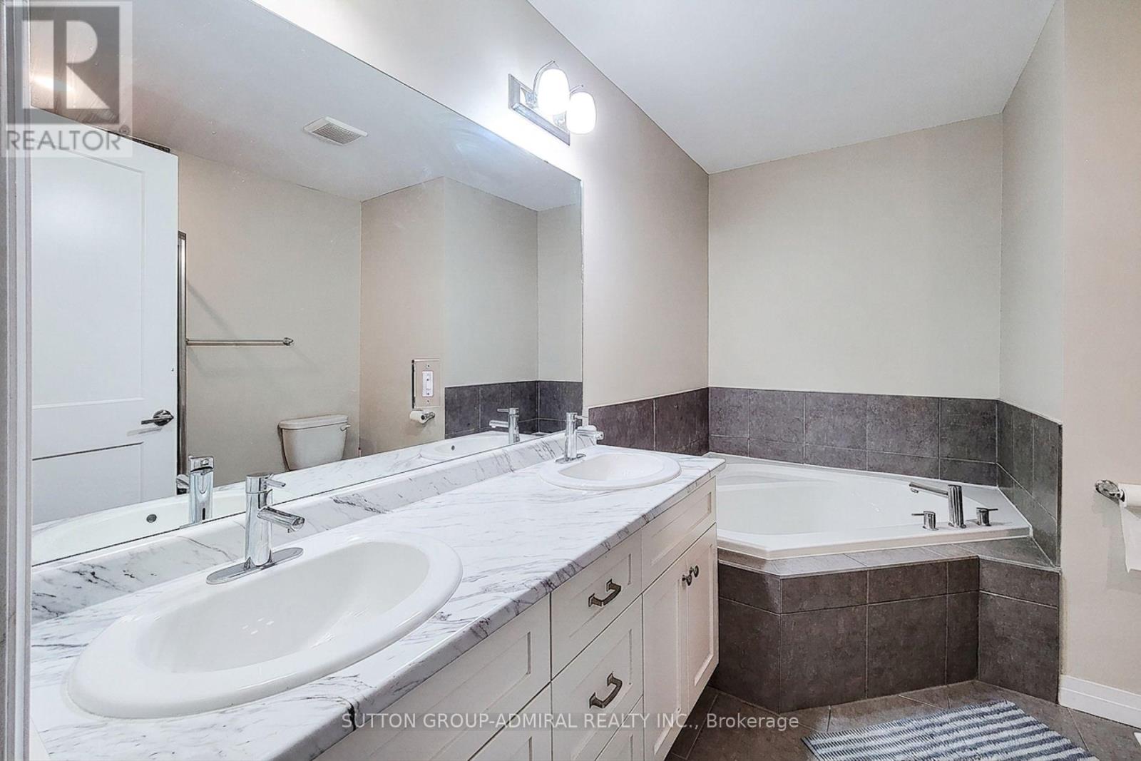 4002 CROWN STREET - 26