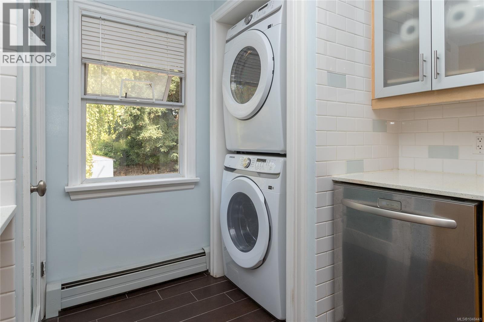  2068 Milton Street, Oak Bay