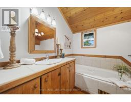 11 Carol Street W, Lake Of Bays, ON P0B1A0 Photo 26