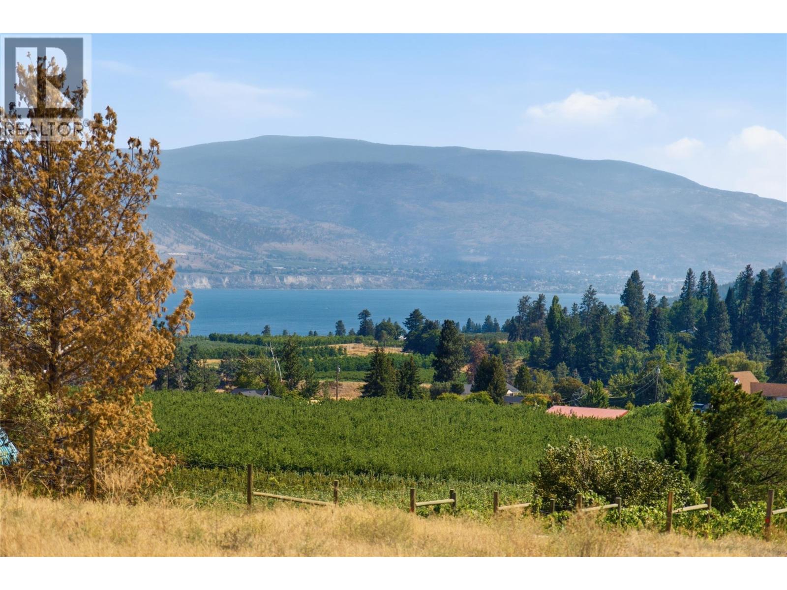 6007 Giants Head Road, Summerland