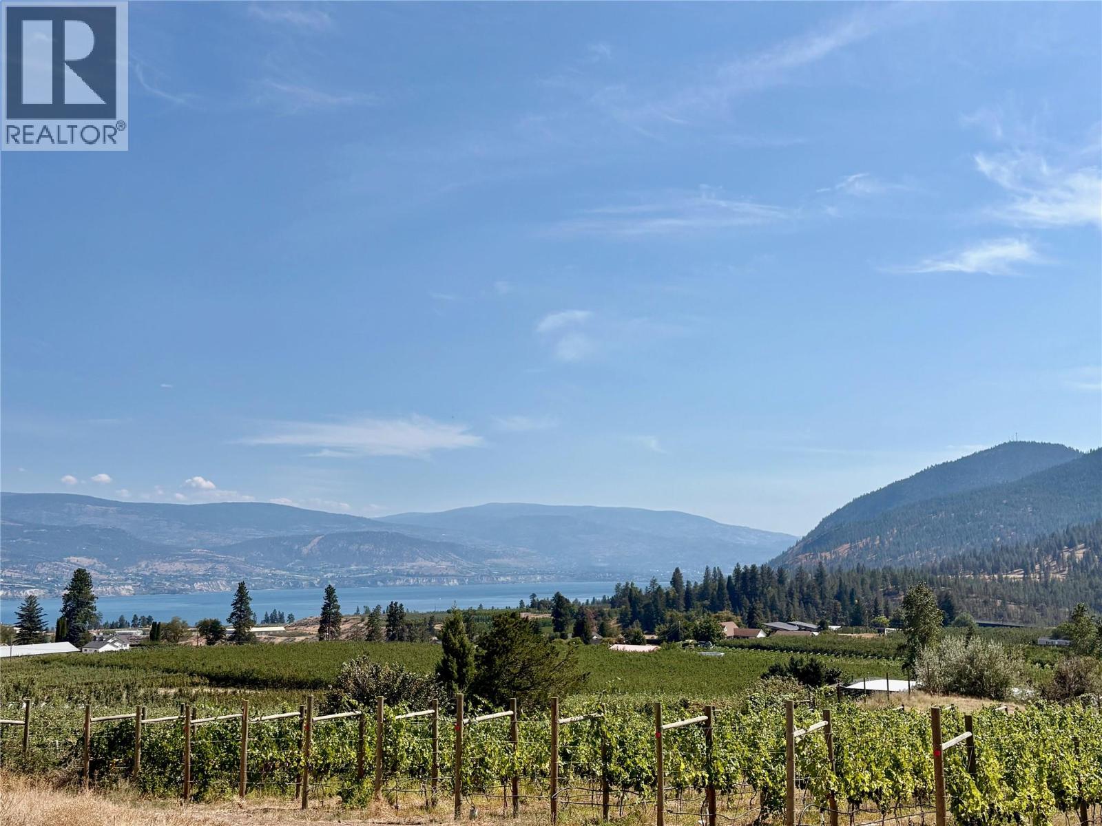 6007 Giants Head Road, Summerland