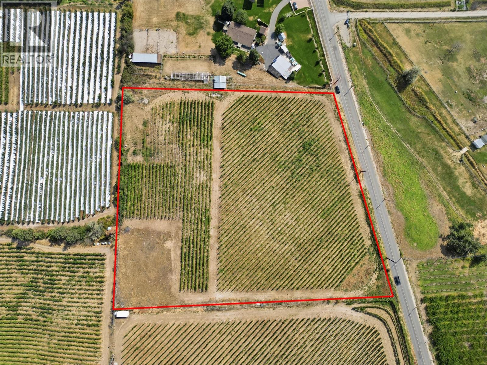 6007 Giants Head Road, Summerland