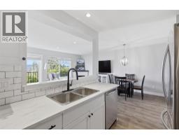 4pc Ensuite bath - 1990 Pacific Way Unit# 20, Kamloops, BC V1S1W3 Photo 10