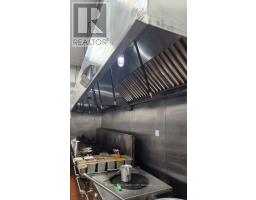 13237 Yonge Street, Richmond Hill, ON L4E1B6 Photo 18