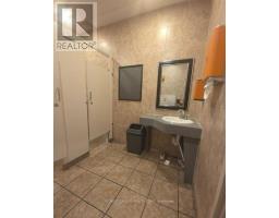 13237 Yonge Street, Richmond Hill, ON L4E1B6 Photo 8