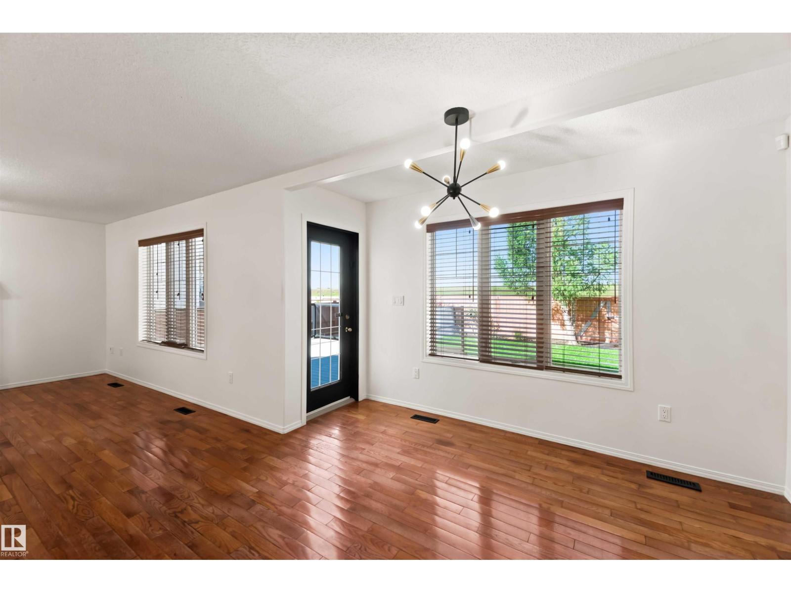 34 NORRIS CR - Image 31